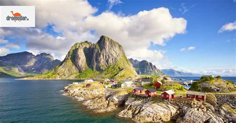 Štokholmské súostrovie s mostami a budovami