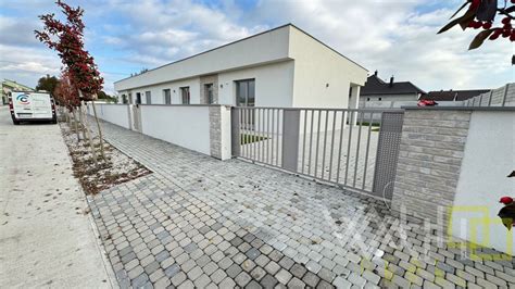 Moderná novostavba rodinného domu