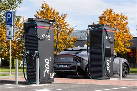 Ilustrácia nabíjacieho bodu pre elektromobily