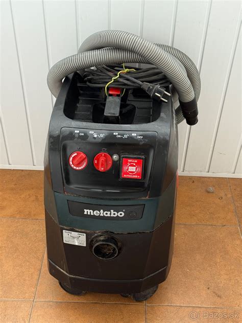 Ilustrácia použitia priemyselného vysávača