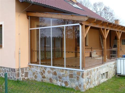 Zasklená terasa hotela
