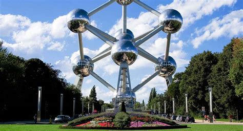 Atomium v Bruseli