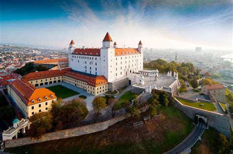 Bratislavský hrad a panoráma mesta