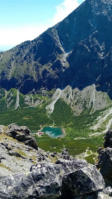 Severozápadný pohľad na Chatu D