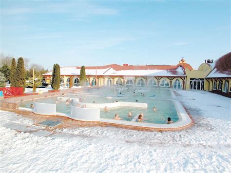 Map of Veľký Meder with highlighted location of Thermal Corvinus and Apartmány Karmon Park