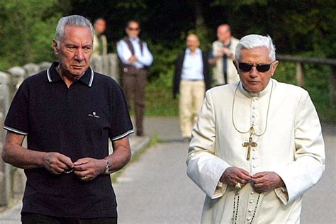 Angelo Gugel s Jánom Pavlom II.