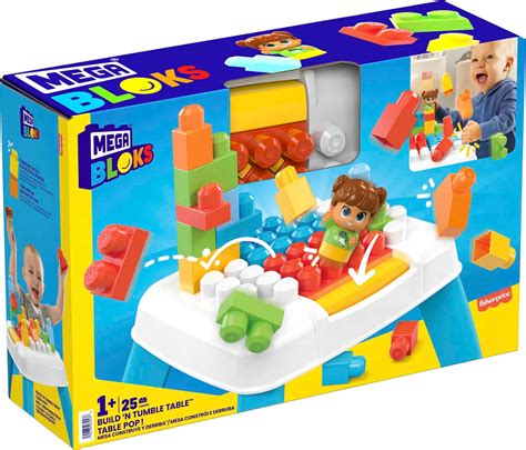 Deti hrajúce sa s farebnými Mega Bloks kockami