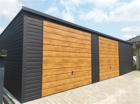 Porovnanie betónovej a montovanej oceľovej garáže