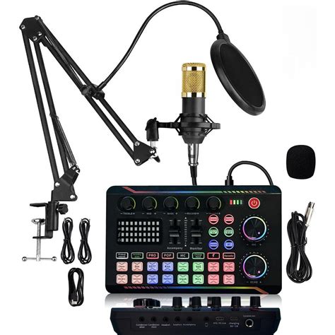 Zvukové štúdio s mikrofónmi a zvukovým pultom