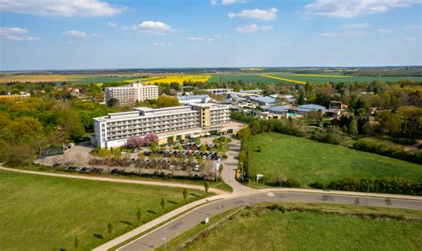 Rozľahlý areál kúpeľov Bükfürdő s množstvom bazénov a relaxačných zón