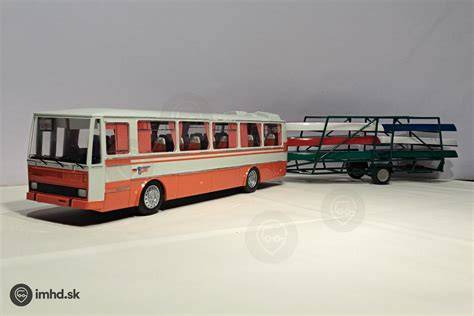 Autobus s pripojeným prívesom