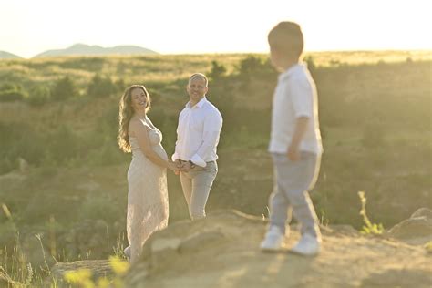 Stará rodinná fotografia pred rekonštrukciou