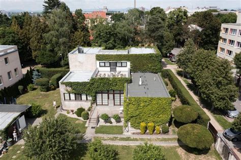 Vila doktora Viktora Mokrého v Topoľčanoch