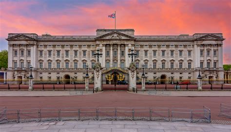 Buckingham Palace, Londýn