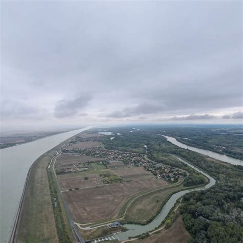 Diagram znázorňujúci tok vody a komponenty Vodného diela Gabčíkovo