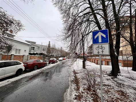 Typická ulica vo štvrti Vinohrady