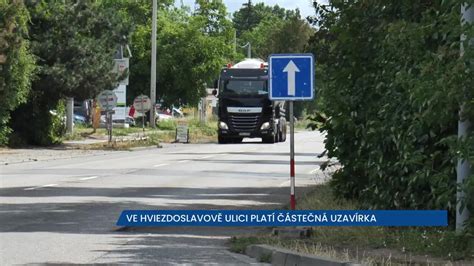 Ilustračná fotografia ulice Hviezdoslavova v Komárne