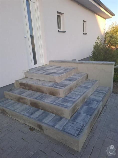 Rekonštrukcia vchodu do domu