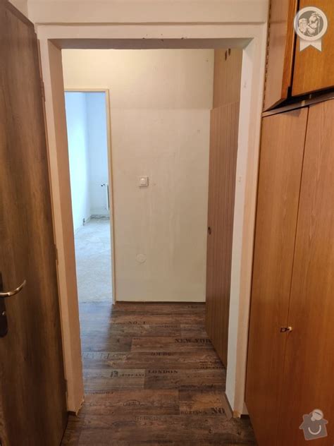 Interiér panelového bytu pred rekonštrukciou