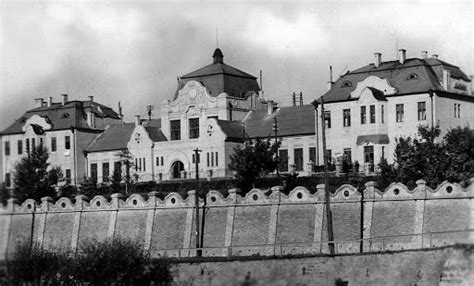 Historická fotografia železničnej stanice v Margecanoch