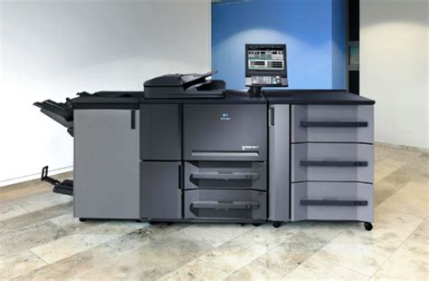 Archívna fotografia tlačiarenského stroja