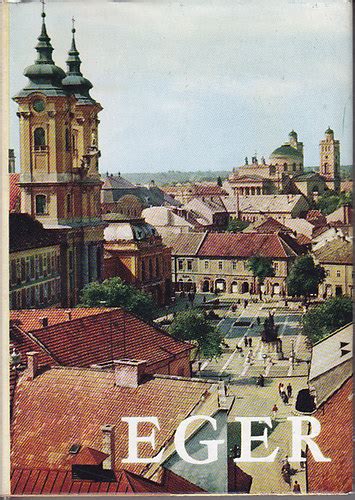 Panoráma Rusoviec s kaštieľom