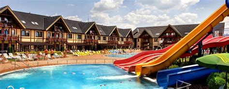 Malebná obec Bešeňová s okolitou prírodou