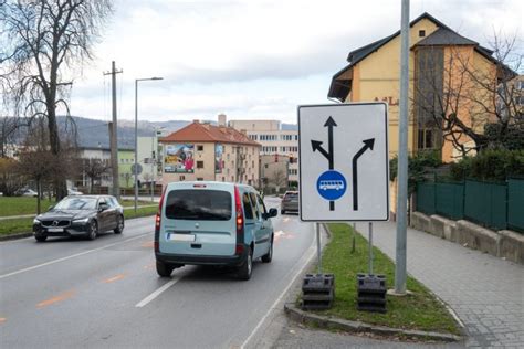 Ilustračný obrázok modernej verejnej správy