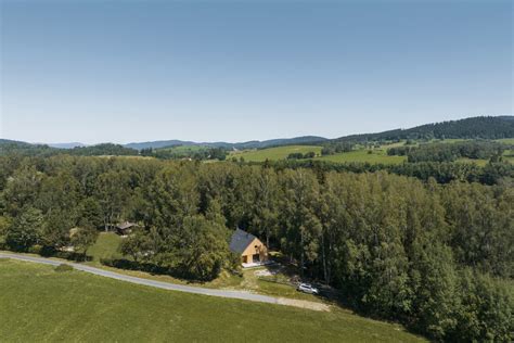 Panoramatický výhľad z horskej chaty