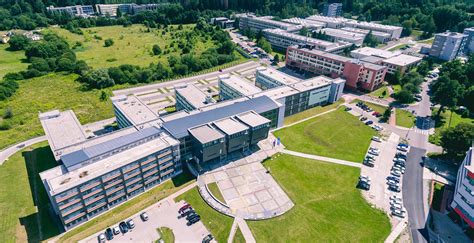 Budova Žilinskej univerzity v Žiline