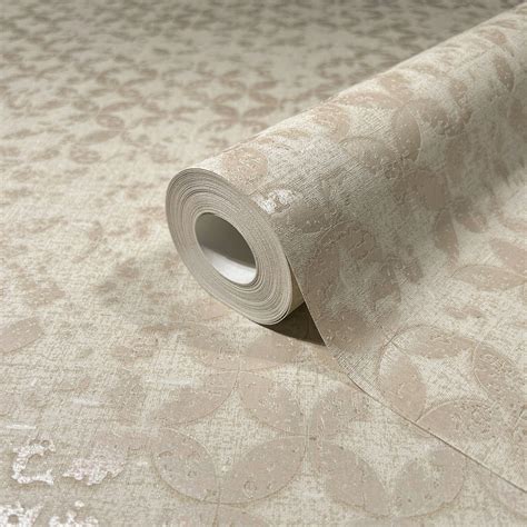 Nalepená tapeta s geometrickým vzorom