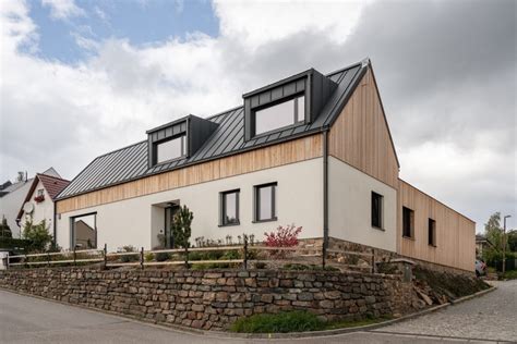 Rekonštruovaná drevenica s modernými prvkami