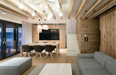 Interiér moderného apartmánu pri jazere