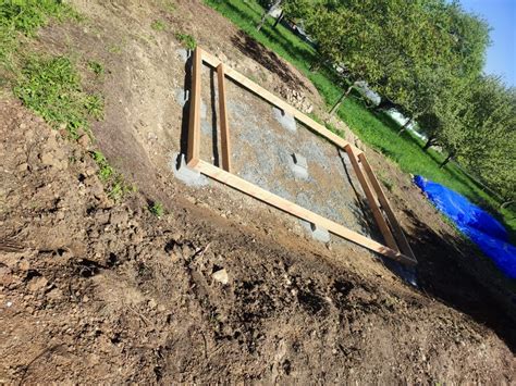 Ukážka betónovej základovej dosky pre záhradný domček