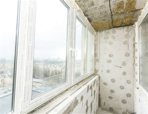 Príklad rozšíreného balkóna na panelovom dome