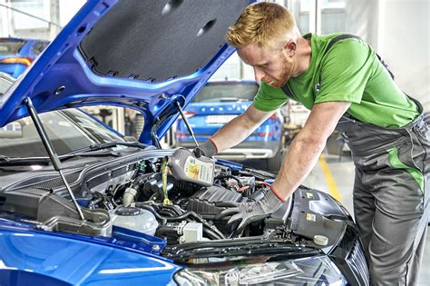 Ilustrácia náhradného automobilu pred servisom