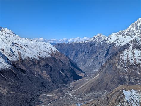 Panorama Kubínskej hole so zasneženými svahmi