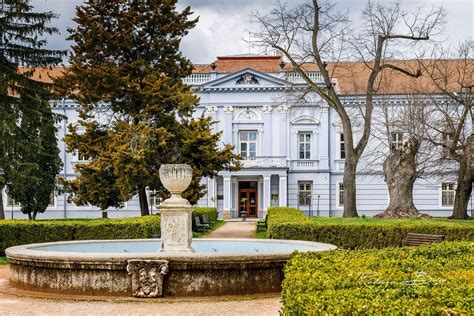 Exteriér kaštieľa Mojmírovce