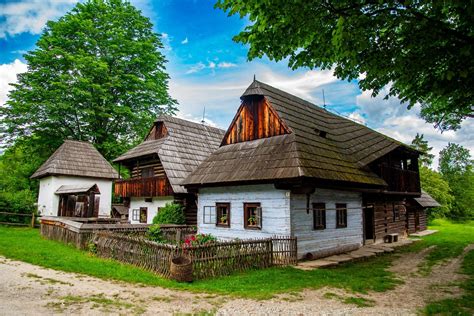 Fotografia malebnej slovenskej dedinky