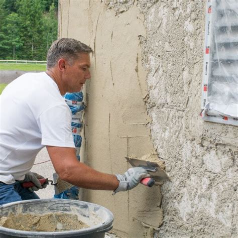 Detail sanačnej omietky na stene