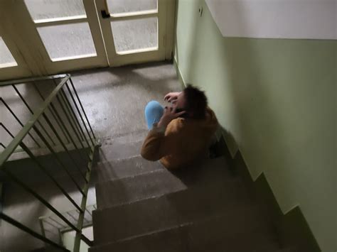 Fotografia vtipného odkazu na chodbe