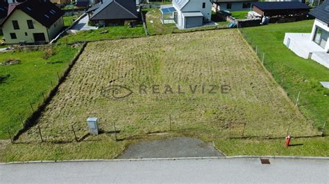 Ilustračná fotografia pozemku určeného na výstavbu