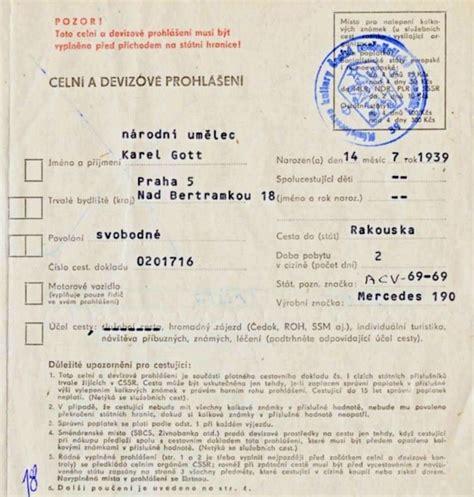 Dokument s právnymi pečiatkami