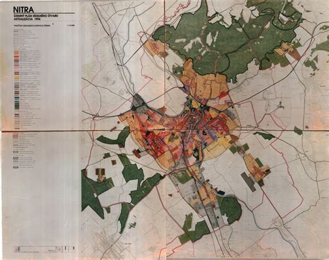 Mapa Nitry s vyznačenou lokalitou Párovce a centrom mesta