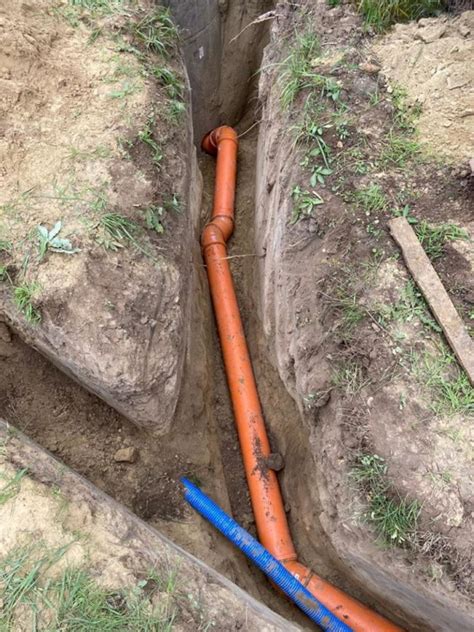 Fotografia inštalácie kanalizačného potrubia