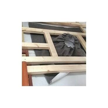 Detail montážnej sady a hydroizolačnej manžety VELUX