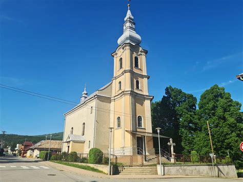 Schéma znázorňujúca pozemok rozdelený na ideálne podiely a následne geometricky rozdelený