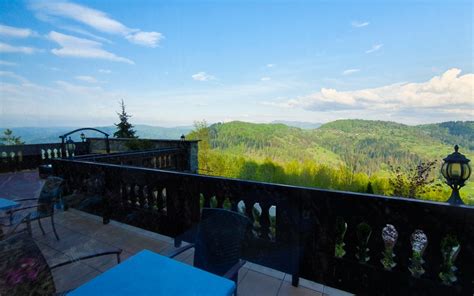 Horský hotel Husárik s výhľadom na Kysucké Beskydy