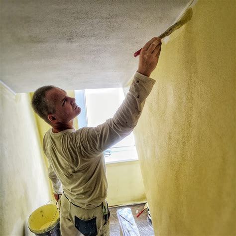 Maliarske práce v interiéri