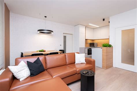 Vizualizácia premeny starého bytu na moderný interiér